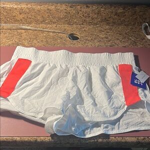 😻PLUS SIZE JoyLab Red and White Active Shorts with Built-In Briefs